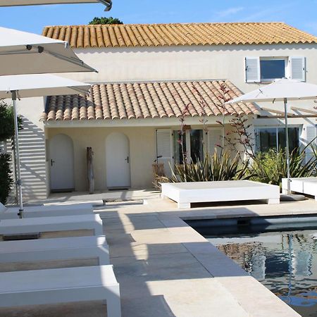 Bed and Breakfast Mas Des Cabidoules Saintes-Maries-de-la-Mer Esterno foto