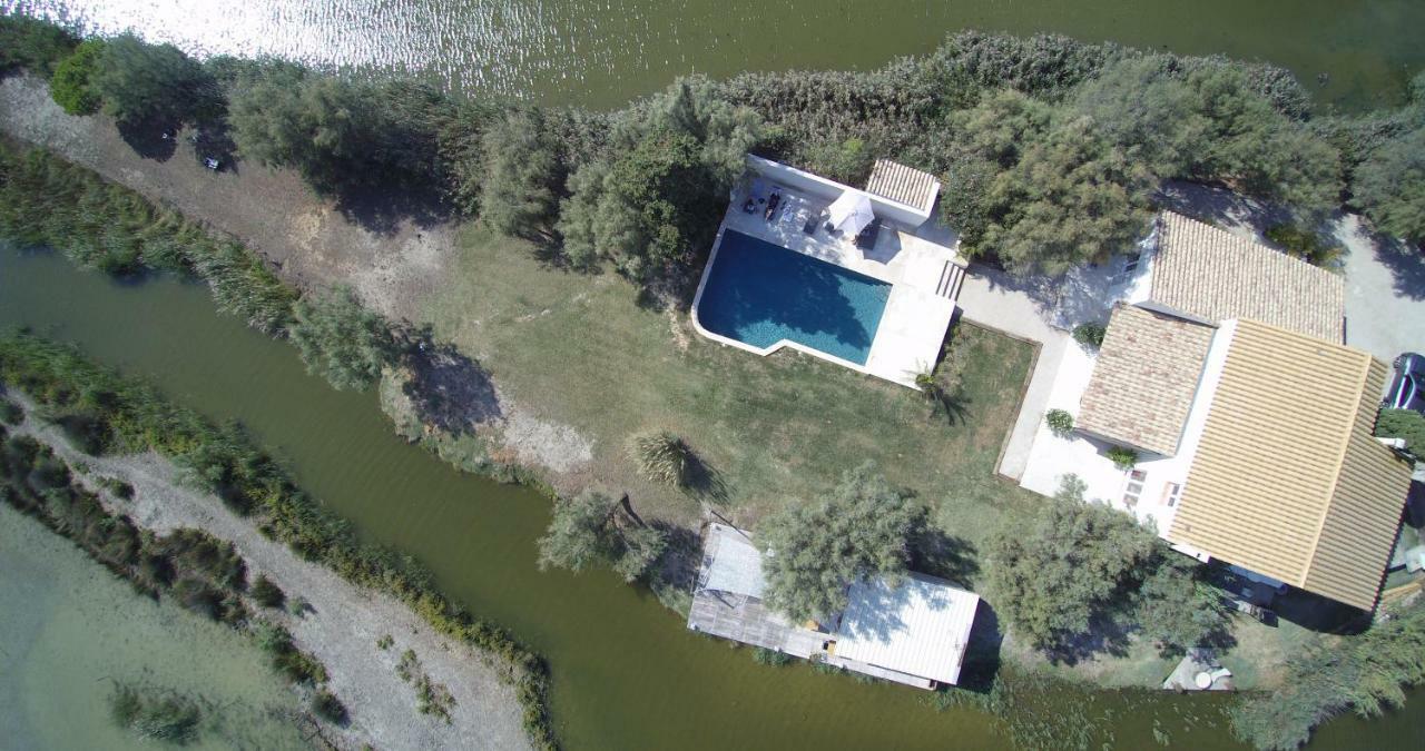 Bed and Breakfast Mas Des Cabidoules Saintes-Maries-de-la-Mer Esterno foto